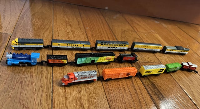 Micro Scale Model Trains
